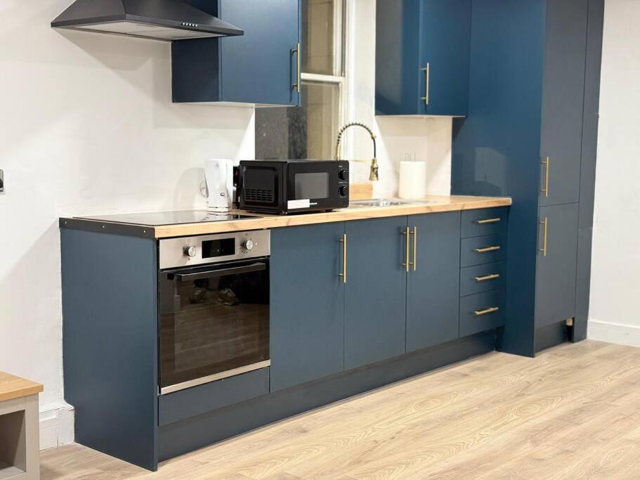 Modern 1 Bedroom - 5 Min Walk From Princess Street Eb1 Edinburgh Luaran gambar
